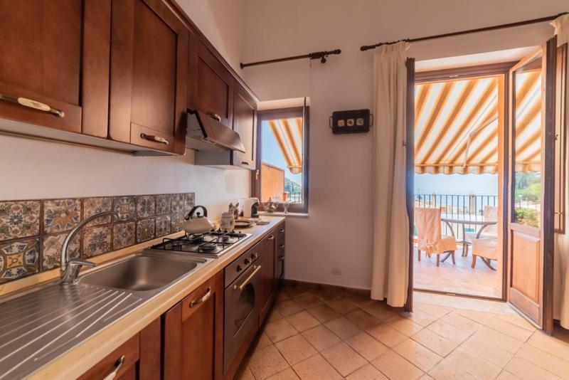 Vilagos & Loft Lägenhet Taormina