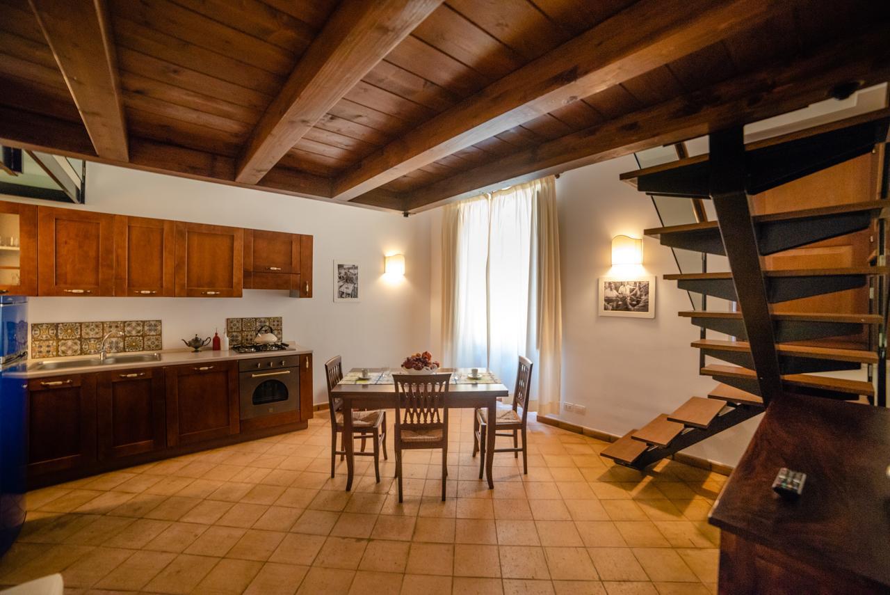 Vilagos & Loft Lägenhet Taormina