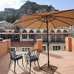 Vilagos Apartments & Loft Taormina